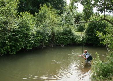 Fishing the River Arrow at Arrow Bank 5 star caravan park